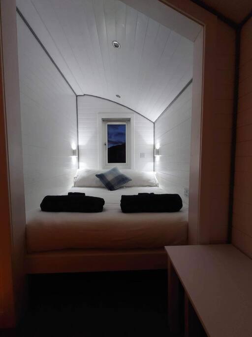 Loch Shiel Luxury Pod Villa Acharacle Bagian luar foto
