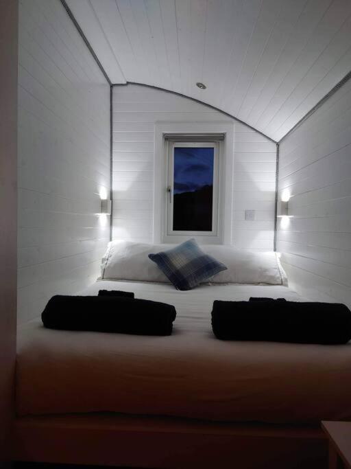 Loch Shiel Luxury Pod Villa Acharacle Bagian luar foto